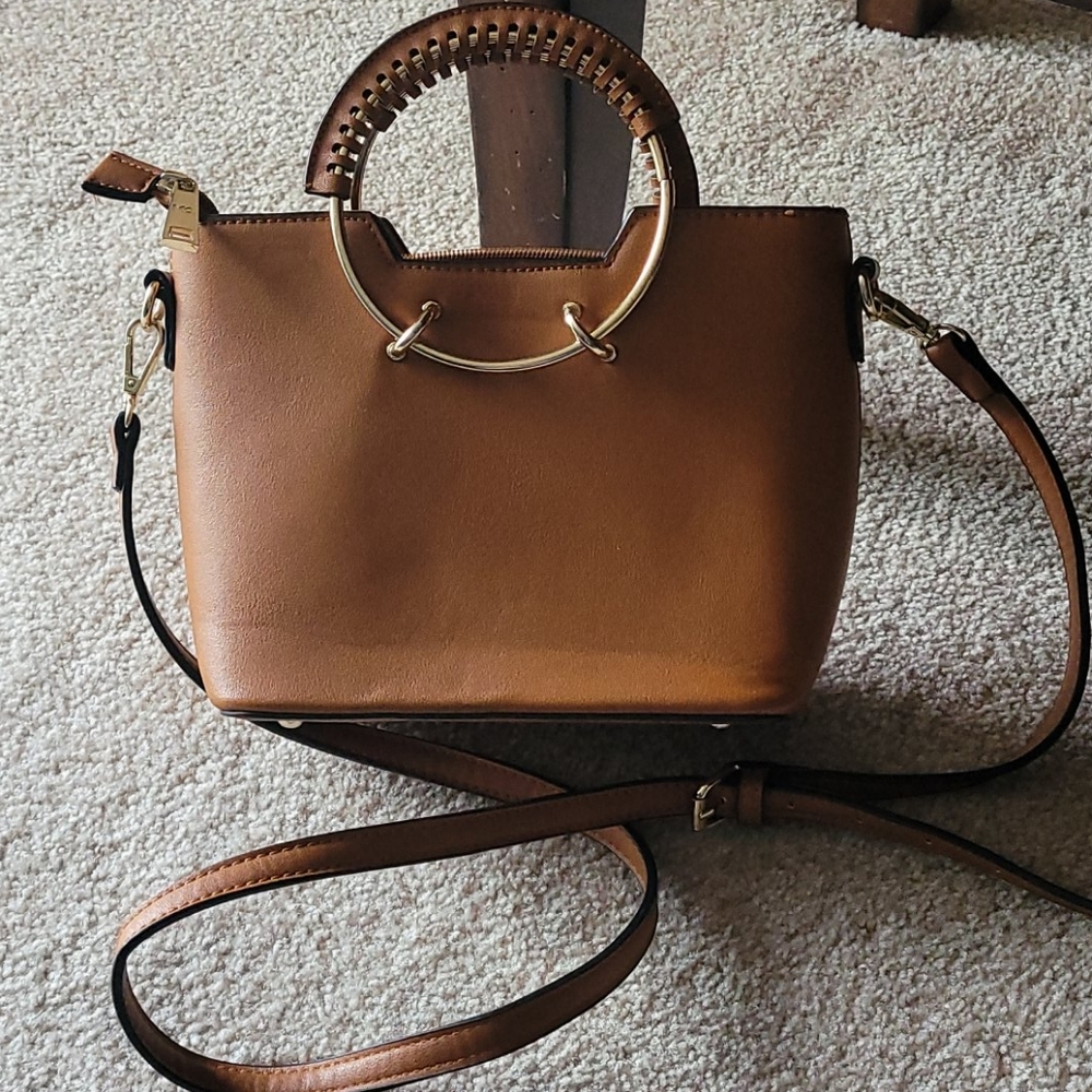 Moma brown leather purse